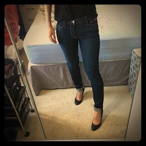 Hudson Nico Midrise super skinny jean!